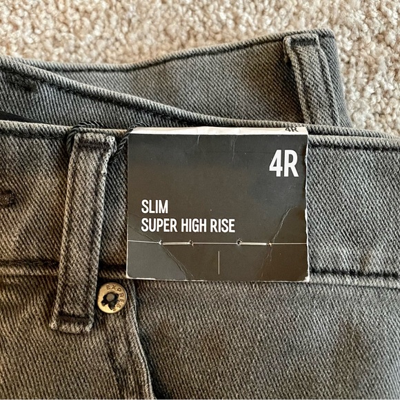 Express Super High Waisted Beaded Side Slim Jeans - Picture 8 of 9